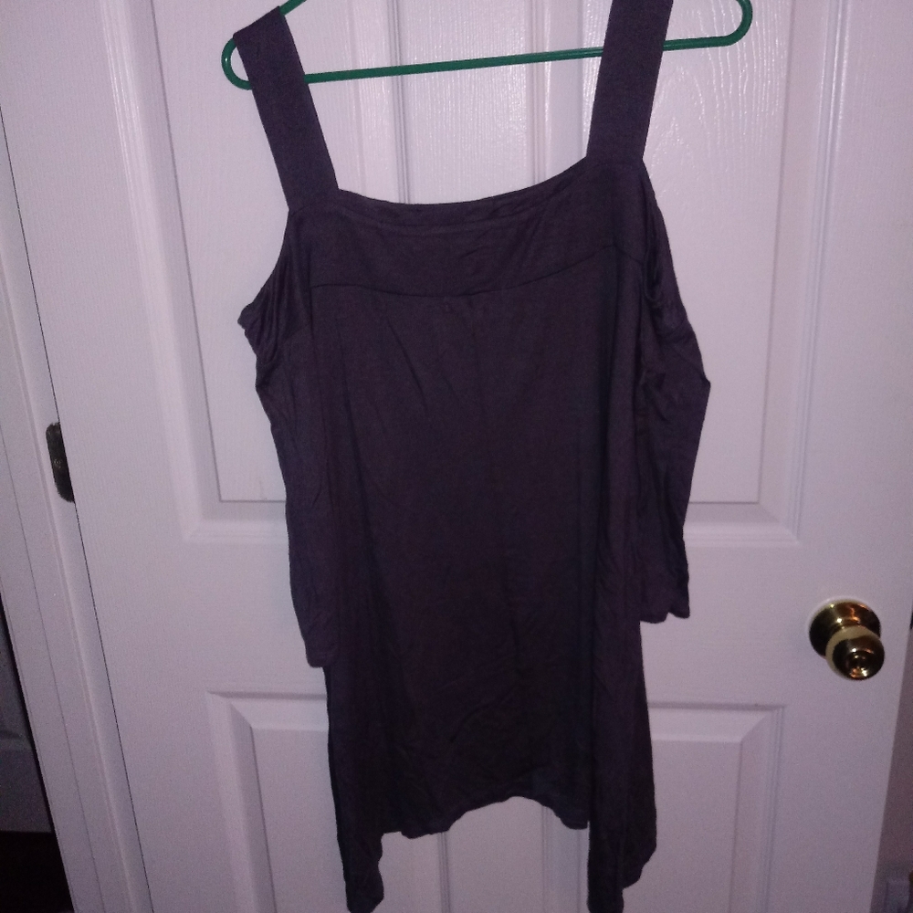 Green Envelope los angeles cold shoulder top